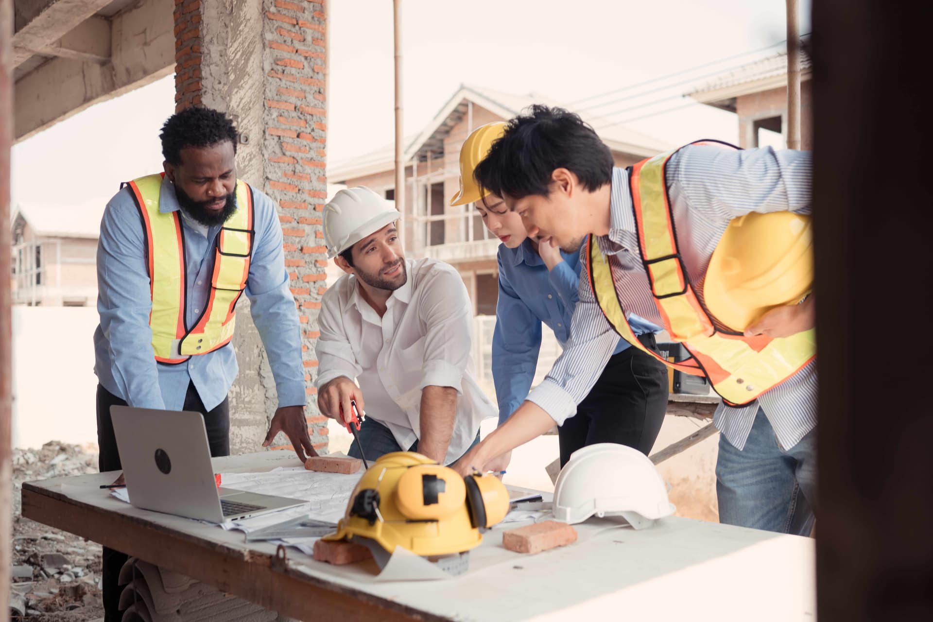 Digital Marketing for Contractors: A Complete Guide to Growing Your Business Online